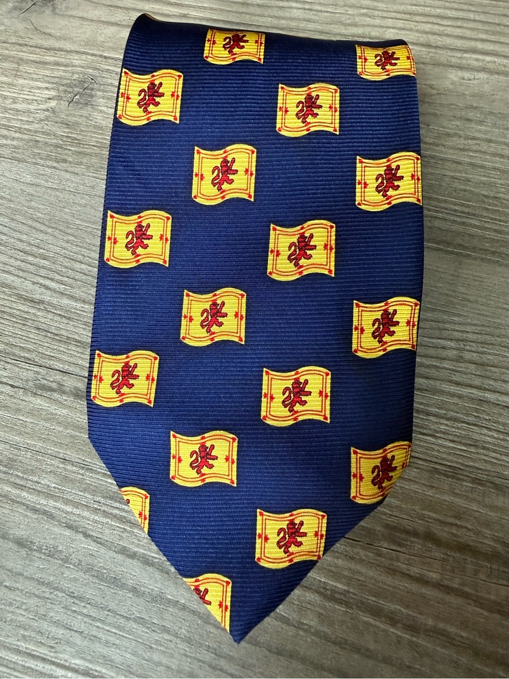 Vintage Scottish Lion Rampant Flag Navy 3.5” Guy St. Honoré Edinburgh Silk Tie